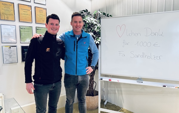 Von Herzen Danke an Sandholzer für 1.000 Euro 